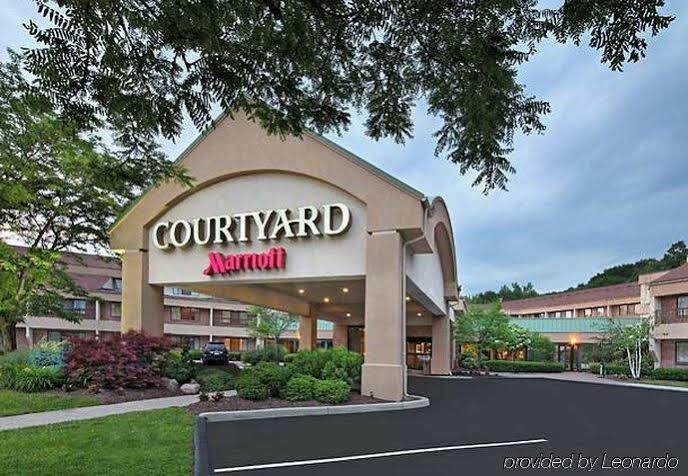 Courtyard Hartford Cromwell Hotel Ngoại thất bức ảnh